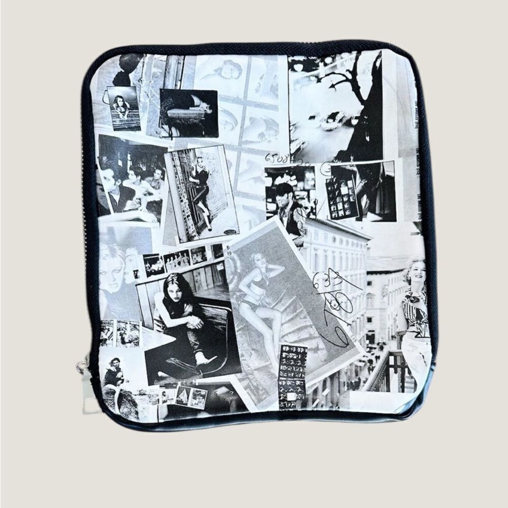 Vintage Guess Pouch